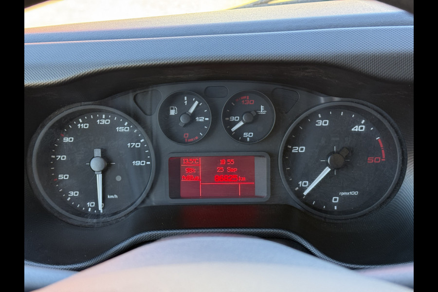 Iveco Daily Daily 35S14 2.3 140PK