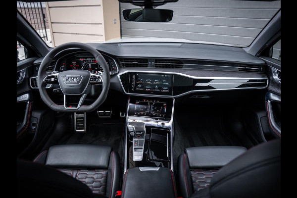 Audi RS6 Avant C8 4.0 V8 TFSI quattro - Dynamic + l Ceramic l 4WS l HUD
