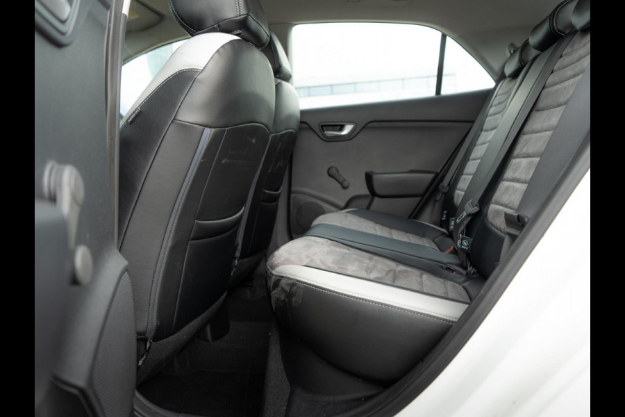 Kia Rio 1.0 TGDI Design Edition | Navigatie | Achteruitrijcamera | Airco |