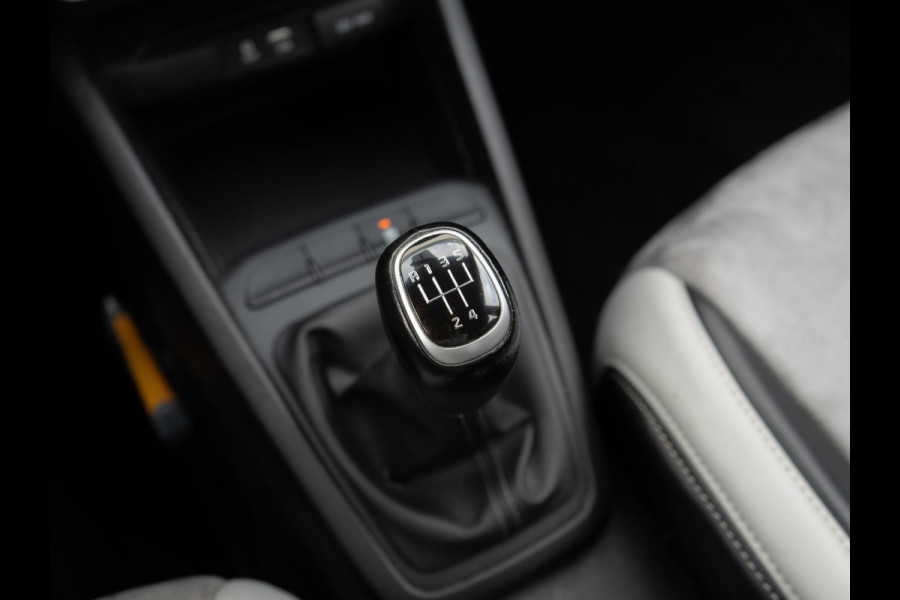 Kia Rio 1.0 TGDI Design Edition | Navigatie | Achteruitrijcamera | Airco |
