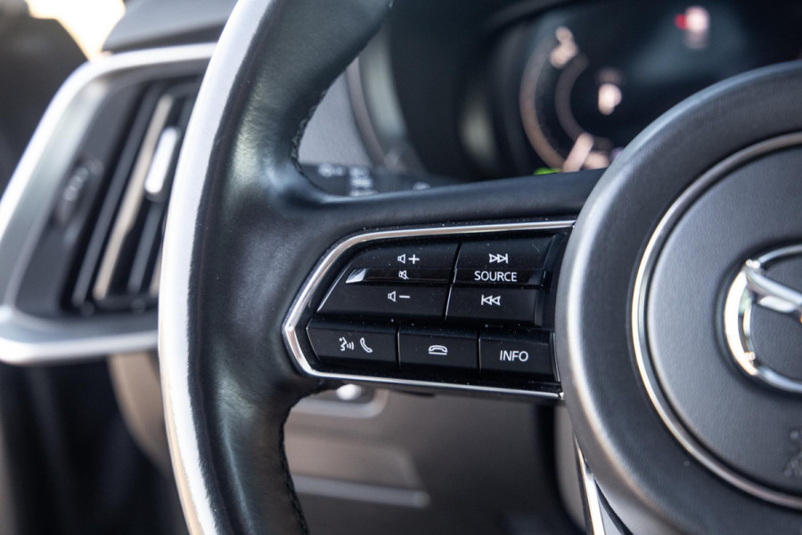 Mazda CX-60 2.5 e-SkyActiv PHEV Homura PANORAMA / TREKHAAK / 360 CAMERA / STOELVERWARMING + KOELING / CARPLAY / ADAPTIVE CRUISE