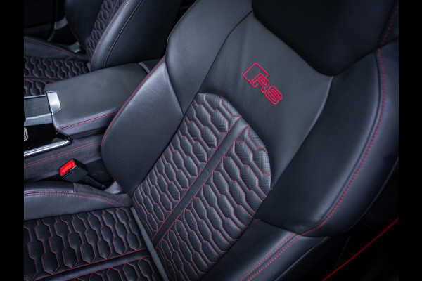 Audi RS6 Avant C8 4.0 V8 TFSI quattro - Dynamic + l Ceramic l 4WS l HUD