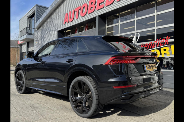 Audi Q8 3.0 -V6 24V 55 TFSi Quattro - Panorama dak I Airco I Leer I 23 inch velgen I PDC I Led i 24.000 KM