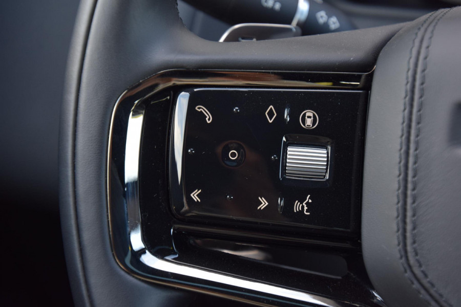 Land Rover Range Rover Velar P400e AWD Dynamic SE PHEV