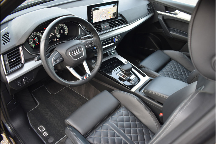 Audi Q5 50 TFSI e S-Line 299 Pk RS-Stoel Luchtvering Matrix Oled ACC Keyless Trekhaak 20 Inch