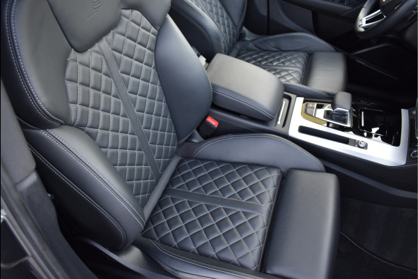Audi Q5 50 TFSI e S-Line 299 Pk RS-Stoel Luchtvering Matrix Oled ACC Keyless Trekhaak 20 Inch