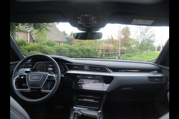 Audi e-tron Sportback 55 quattro S edition 95 kWh | SOH 92% | S-Line Stoelen | Panoramadak | Bang & Olufsen | Camera | Ambienteverlichting |