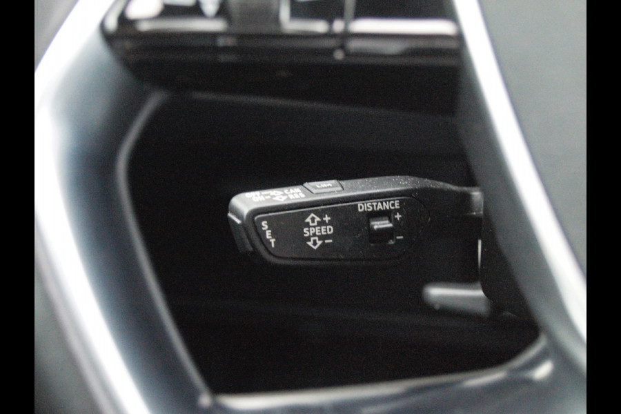 Audi e-tron Sportback 55 quattro S edition 95 kWh | SOH 92% | S-Line Stoelen | Panoramadak | Bang & Olufsen | Camera | Ambienteverlichting |