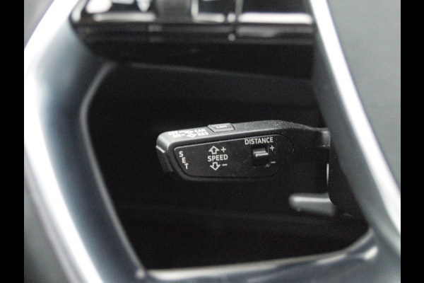 Audi e-tron Sportback 55 quattro S edition 95 kWh | SOH 92% | S-Line Stoelen | Panoramadak | Bang & Olufsen | Camera | Ambienteverlichting |