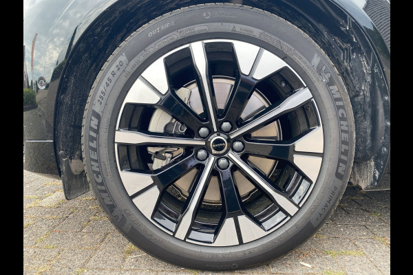 Volvo XC60 T6 Plug-in hybrid AWD Ultra Dark / Trekhaak / 360 camera / Harman/Kardon / Panoramadak /