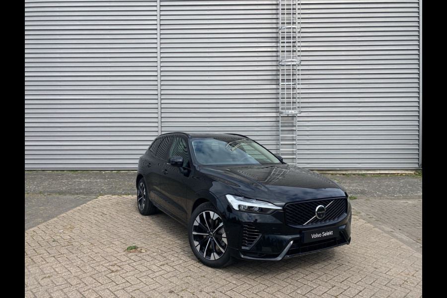 Volvo XC60 T6 Plug-in hybrid AWD Ultra Dark / Trekhaak / 360 camera / Harman/Kardon / Panoramadak /