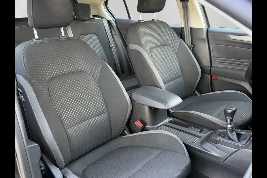 Ford Focus 1.0 EcoBoost Connected, 1 e eigenaar, navigatie, full led,cruise controle, Origineel NL auto met nationale auto pas