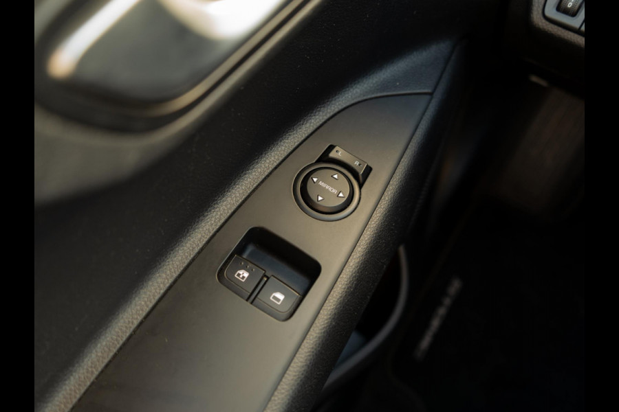 Kia Stonic 1.0 T-GDi MHEV DynamicLine | Apple carplay / android auto | Airco | Achteruitrijcamera |