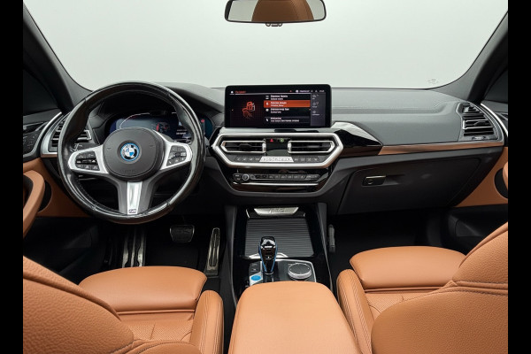 BMW iX3 M SPORT pakket 80 kWh, panoramadak, SOH 98,2 %,vol opties, 1 e eigenaar,conjac sport leder, Origineel NL auto met nap