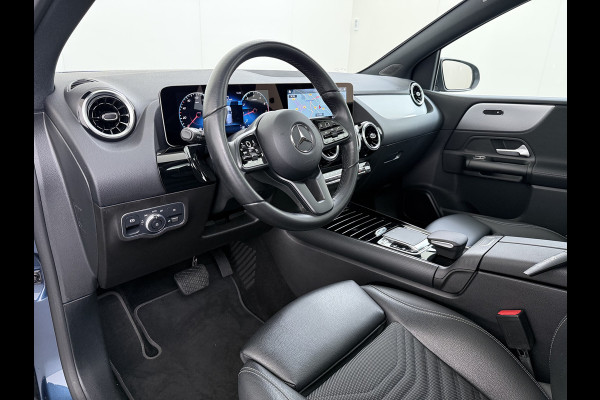 Mercedes-Benz B-Klasse 180 Automaat Panoramadak Stoelverwarming Navi Camera Elek.Achterklep Pdc Business Solution Cruise Control Lmv 16" Led Isofix Bluetooth Keyless GO Rijstrooksensor 1e Eigenaar Dealeronderhouden Origineel Nederlandse Auto
