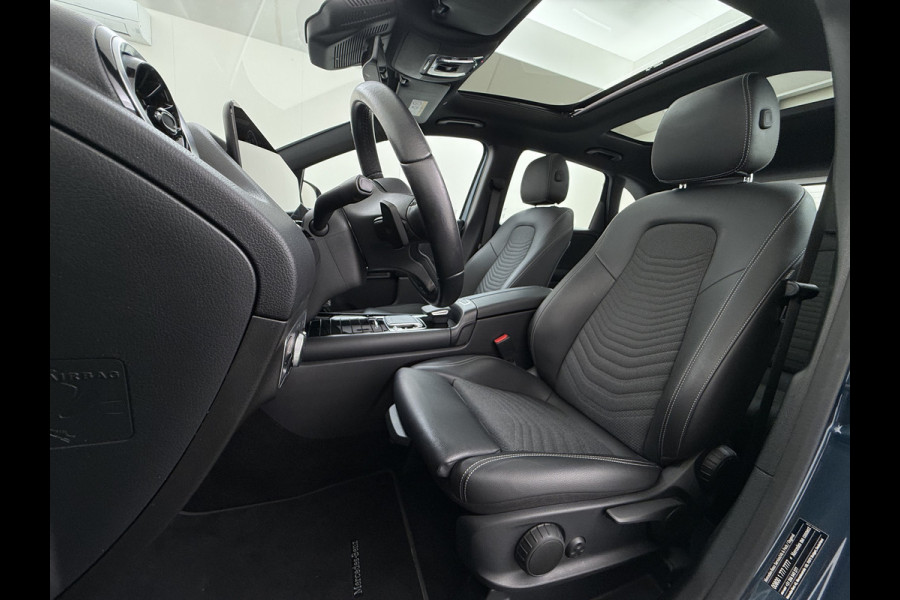 Mercedes-Benz B-Klasse 180 Automaat Panoramadak Stoelverwarming Navi Camera Elek.Achterklep Pdc Business Solution Cruise Control Lmv 16" Led Isofix Bluetooth Keyless GO Rijstrooksensor 1e Eigenaar Dealeronderhouden Origineel Nederlandse Auto
