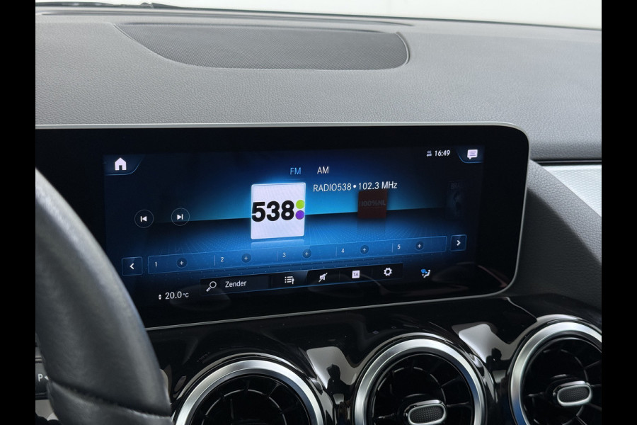 Mercedes-Benz B-Klasse 180 Automaat Panoramadak Stoelverwarming Navi Camera Elek.Achterklep Pdc Business Solution Cruise Control Lmv 16" Led Isofix Bluetooth Keyless GO Rijstrooksensor 1e Eigenaar Dealeronderhouden Origineel Nederlandse Auto