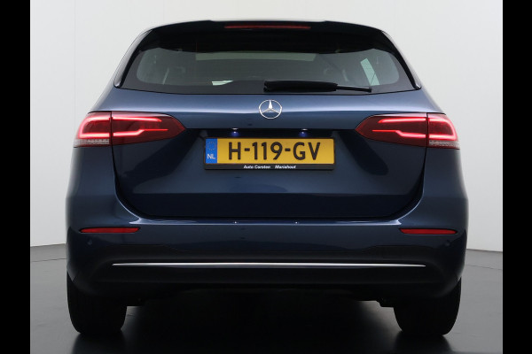 Mercedes-Benz B-Klasse 180 Automaat Panoramadak Stoelverwarming Navi Camera Elek.Achterklep Pdc Business Solution Cruise Control Lmv 16" Led Isofix Bluetooth Keyless GO Rijstrooksensor 1e Eigenaar Dealeronderhouden Origineel Nederlandse Auto