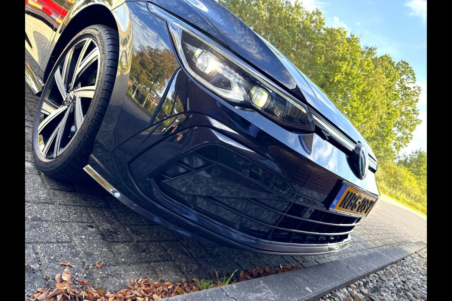 Volkswagen Golf Variant 2.0 TSI R-Line - IQ.Light - Carplay - Virtual dash - 18" - Adaptieve Cruise Control - Sportstoelen