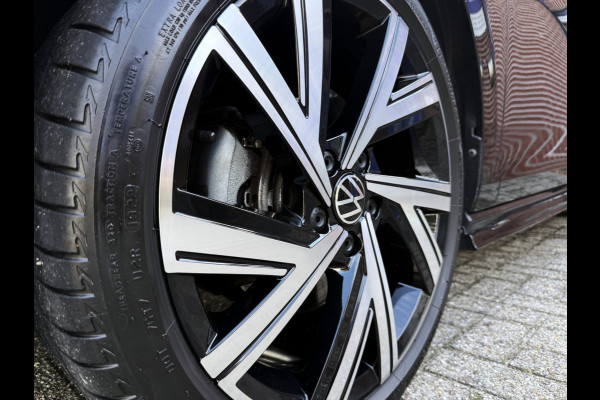 Volkswagen Golf Variant 2.0 TSI R-Line - IQ.Light - Carplay - Virtual dash - 18" - Adaptieve Cruise Control - Sportstoelen