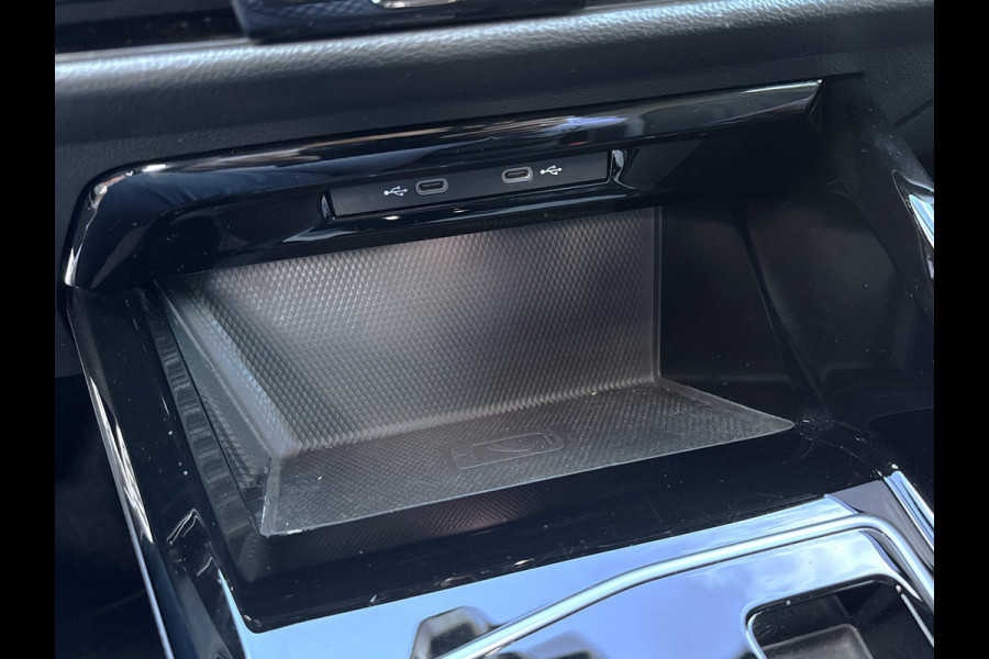 Volkswagen Golf Variant 2.0 TSI R-Line - IQ.Light - Carplay - Virtual dash - 18" - Adaptieve Cruise Control - Sportstoelen