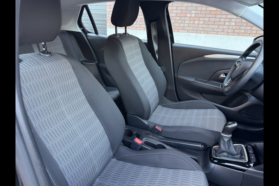 Opel Corsa 1.2 / Apple Car-Play - Android / ALL-Season Nieuw / 1e Eigenaar / NED-Corsa / Parkeersensoren / Cruise Control