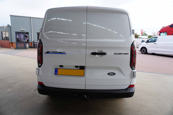 Ford E-Transit Custom 340 L2H1 Trend 71 kWh/136PK Automaat nr. V011 | Airco | Cruise | Trekhaak |  Apple CP-Android auto