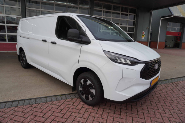 Ford E-Transit Custom 340 L2H1 Trend 71 kWh/136PK Automaat Airco | Cruise | Trekhaak |  Apple CP-Android auto