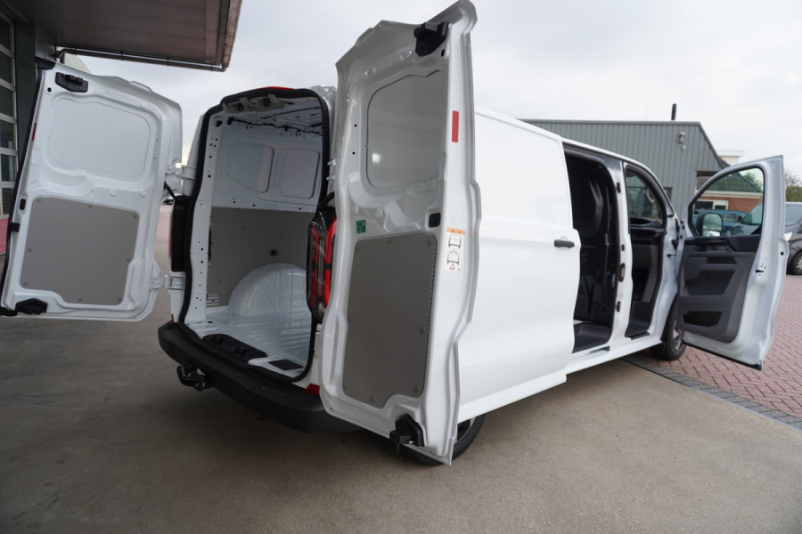 Ford E-Transit Custom 340 L2H1 Trend 71 kWh/136PK Automaat Airco | Cruise | Trekhaak |  Apple CP-Android auto