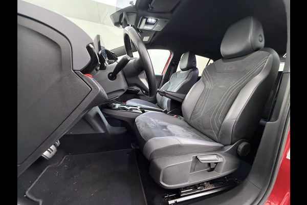 Volkswagen ID.4 82kWh 204PK SOH 98% Navi Camera Stoelverwarming Adap.Cruise Matrix Led Lmv 20" Apple Carplay Android Auto Pdc Assistentie+Comfort+Design+Exterieur+Style-Pakket Keyless Advanced Privacy Glas DAB Isofix Wifi Dealeronderhouden Origineel Nederlandse Auto