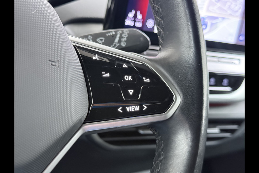 Volkswagen ID.4 82kWh 204PK SOH 98% Navi Camera Stoelverwarming Adap.Cruise Matrix Led Lmv 20" Apple Carplay Android Auto Pdc Assistentie+Comfort+Design+Exterieur+Style-Pakket Keyless Advanced Privacy Glas DAB Isofix Wifi Dealeronderhouden Origineel Nederlandse Auto