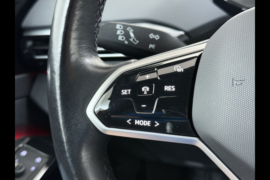 Volkswagen ID.4 82kWh 204PK SOH 98% Navi Camera Stoelverwarming Adap.Cruise Matrix Led Lmv 20" Apple Carplay Android Auto Pdc Assistentie+Comfort+Design+Exterieur+Style-Pakket Keyless Advanced Privacy Glas DAB Isofix Wifi Dealeronderhouden Origineel Nederlandse Auto
