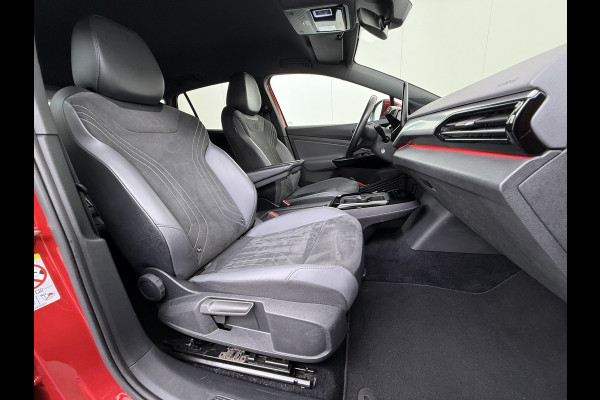 Volkswagen ID.4 82kWh 204PK SOH 98% Navi Camera Stoelverwarming Adap.Cruise Matrix Led Lmv 20" Apple Carplay Android Auto Pdc Assistentie+Comfort+Design+Exterieur+Style-Pakket Keyless Advanced Privacy Glas DAB Isofix Wifi Dealeronderhouden Origineel Nederlandse Auto
