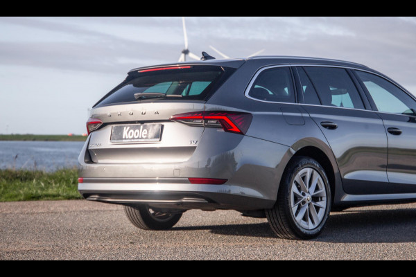 Škoda Octavia Combi 1.4 TSI iV PHEV Business Edition AIRCO / CRUISE CONTROLE / 204 PK / STOELVERWAMRING / NAVI /  CARPLAY / CAMERA