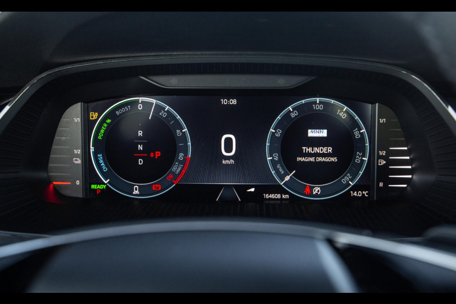 Škoda Octavia Combi 1.4 TSI iV PHEV Business Edition AIRCO / CRUISE CONTROLE / 204 PK / STOELVERWAMRING / NAVI /  CARPLAY / CAMERA