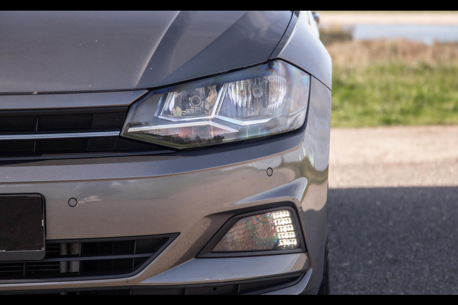 Volkswagen Polo 1.0 TSI Comfortline AIRCO / CRUISE CONTROLE / 5 DEURS / STOELVERWARMING / BENZINE