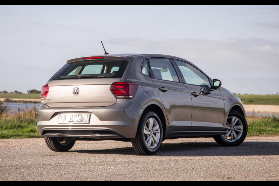 Volkswagen Polo 1.0 TSI Comfortline AIRCO / CRUISE CONTROLE / 5 DEURS / STOELVERWARMING / BENZINE