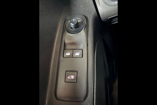 Opel Combo 1.5D 102pk euro6 L1H1 Edition, Imperiaal, Kasten, Trekhaak, Airco, Navigatie, CruiseControl, RIJKLAARPRIJS!
