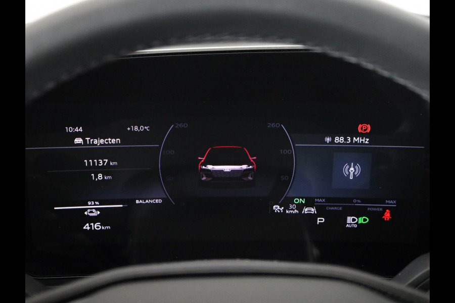 Audi A6 Avant e-tron Advanced edition 83 kWh 286 pk | SOH 92,64%  | Private Lease vanaf € 987,- per maand | Luchtvering | Navigatie | Warmtepomp | Trekhaak (wegklapbaar) | Parkeersensoren (Park assist) | Winterbandenset | Rondomzicht camera | Elektr. voorstoelen | Multimedia scherm passagier | Verlengde garantie