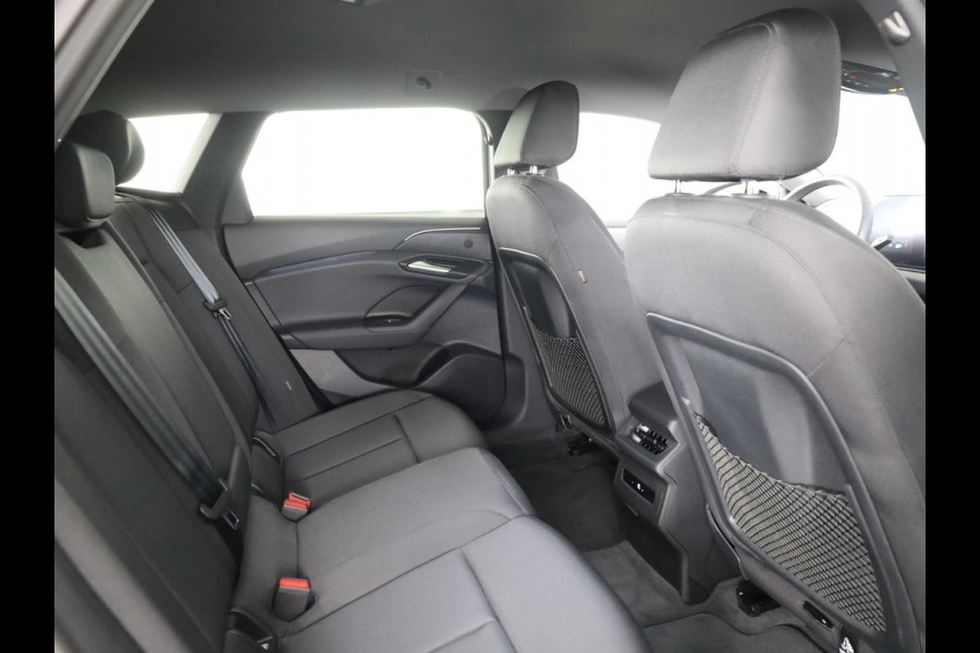 Audi A6 Avant e-tron Advanced edition 83 kWh 286 pk | SOH 92,64%  | Private Lease vanaf € 987,- per maand | Luchtvering | Navigatie | Warmtepomp | Trekhaak (wegklapbaar) | Parkeersensoren (Park assist) | Winterbandenset | Rondomzicht camera | Elektr. voorstoelen | Multimedia scherm passagier | Verlengde garantie