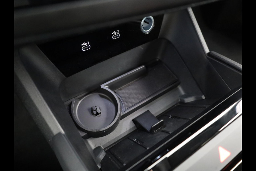 Audi A6 Avant e-tron Advanced edition 83 kWh 286 pk | SOH 92,64%  | Private Lease vanaf € 987,- per maand | Luchtvering | Navigatie | Warmtepomp | Trekhaak (wegklapbaar) | Parkeersensoren (Park assist) | Winterbandenset | Rondomzicht camera | Elektr. voorstoelen | Multimedia scherm passagier | Verlengde garantie