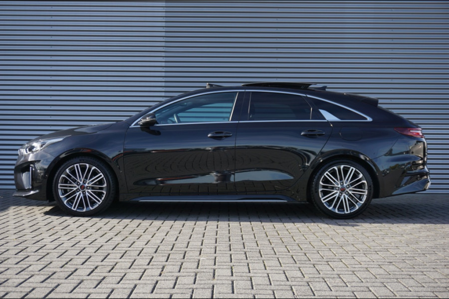 Kia ProCeed T-GDI GT-Pl. ine | TREKHAAK | PANO | SUPER LUCXE | 1E EIGENAAR