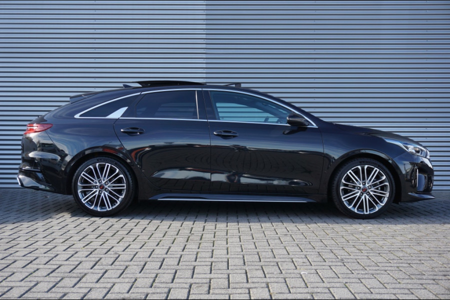 Kia ProCeed T-GDI GT-Pl. ine | TREKHAAK | PANO | SUPER LUCXE | 1E EIGENAAR