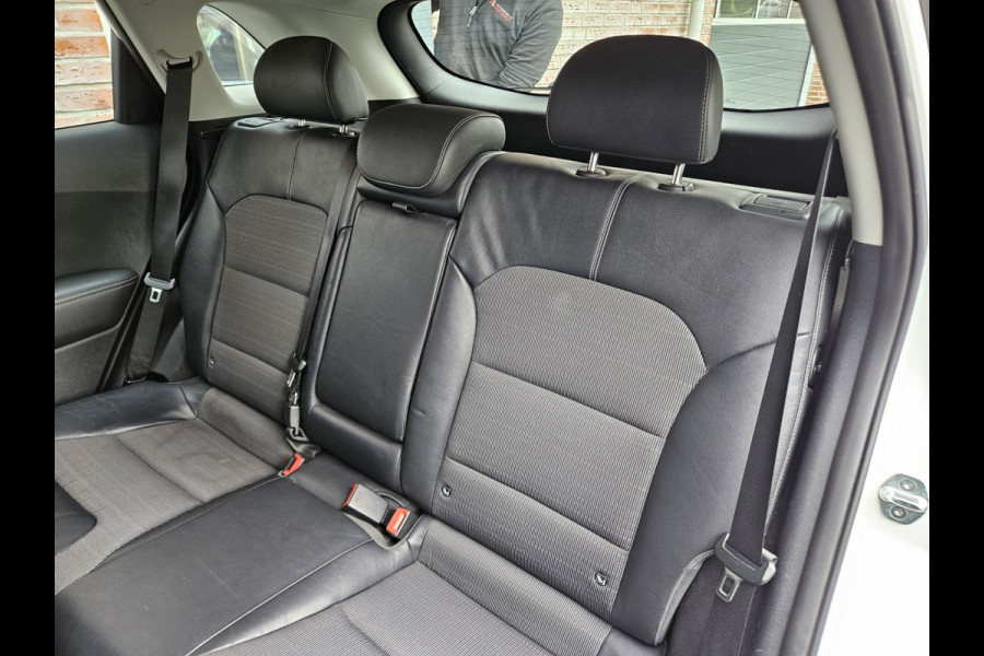 Kia Niro 1.6 GDi Hybrid ExecutiveLine Trekhaak! Camera! NAP! Nette Auto! Dealer Onderhouden!