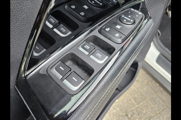 Kia Niro 1.6 GDi Hybrid ExecutiveLine Trekhaak! Camera! NAP! Nette Auto! Dealer Onderhouden!