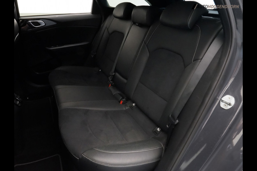 Kia Ceed Sportswagon 1.5 T-GDi GT-PlusLine (PANORAMA-SCHUIFDAK,KEYLESS,DODEHOEK,MEMORY-SEAT,JBL,STUUR-STOELVERWARMING,CAMERA)
