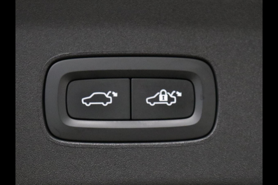 Polestar 2 Standard Range Single Motor 69 kWh | SOH 91,7% | Trekhaak | Stoelverwarming | Apple Carplay | LED | Keyless Entry | Camera |