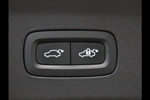 Polestar 2 Standard Range Single Motor 69 kWh | SOH 91,7% | Trekhaak | Stoelverwarming | Apple Carplay | LED | Keyless Entry | Camera |