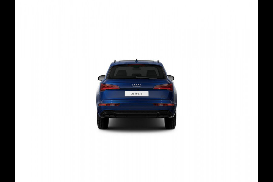 Audi Q5 55 TFSI e S edition Competition 367pk | Panoramadak | 20 inch Lichtmetalen velgen | Navigatie | Matrix Led koplampen