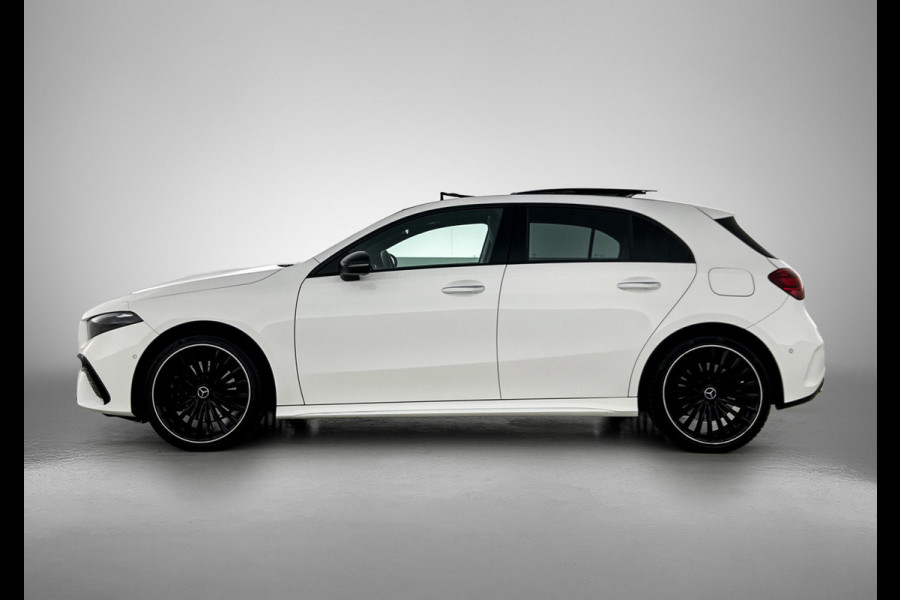Mercedes-Benz A-Klasse 250 e Business Line | AMG-Line In en Exterieur | Achteruitrijcamera | Sfeerverlichting | Panorama schuifkantel dak | Multispaaks velgen | Incl